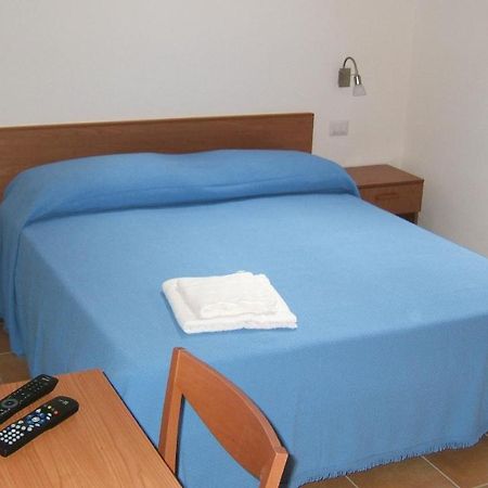 カステッロ・テジーノ Ai Vecchi Molini Bed & Breakfast エクステリア 写真