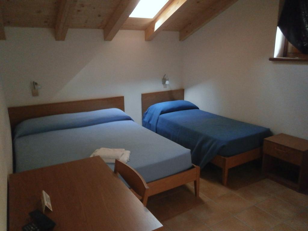 カステッロ・テジーノ Ai Vecchi Molini Bed & Breakfast 部屋 写真