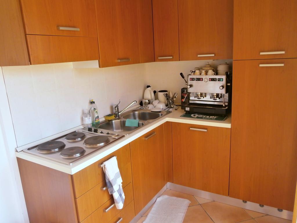 カステッロ・テジーノ Ai Vecchi Molini Bed & Breakfast エクステリア 写真