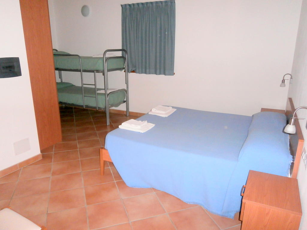 カステッロ・テジーノ Ai Vecchi Molini Bed & Breakfast 部屋 写真
