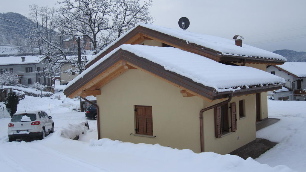 カステッロ・テジーノ Ai Vecchi Molini Bed & Breakfast エクステリア 写真