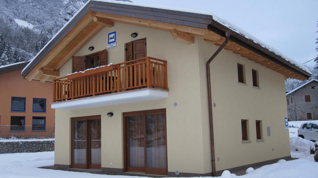 カステッロ・テジーノ Ai Vecchi Molini Bed & Breakfast エクステリア 写真
