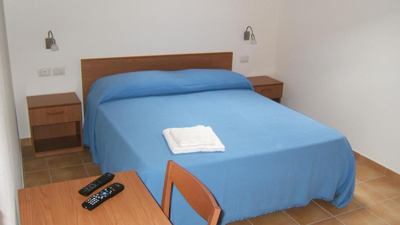 カステッロ・テジーノ Ai Vecchi Molini Bed & Breakfast エクステリア 写真